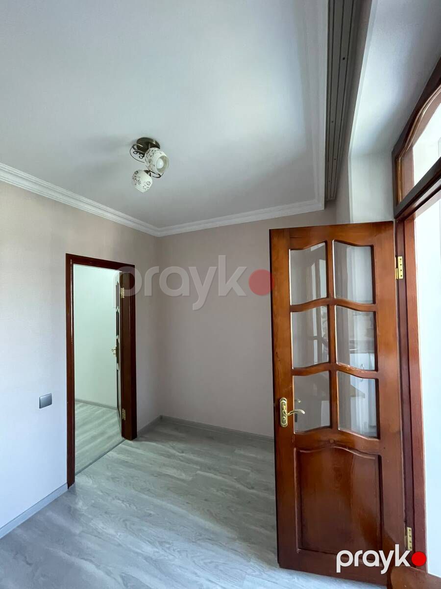 Satılır 2 otaqlı köhnə tikili 40 m² — Mənzil, Bakı (4)
