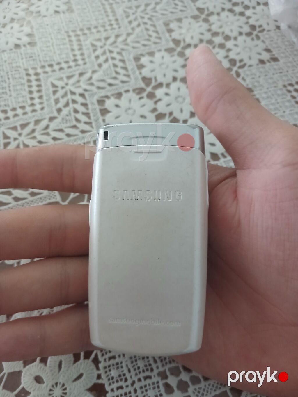 Samsung rəng - Gümüşü, Düyməli — Samsung, Bakı (2)