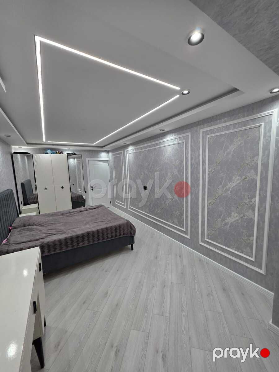 Satılır 5 otaqlı köhnə tikili 127 m² — Mənzil, Bakı (3)