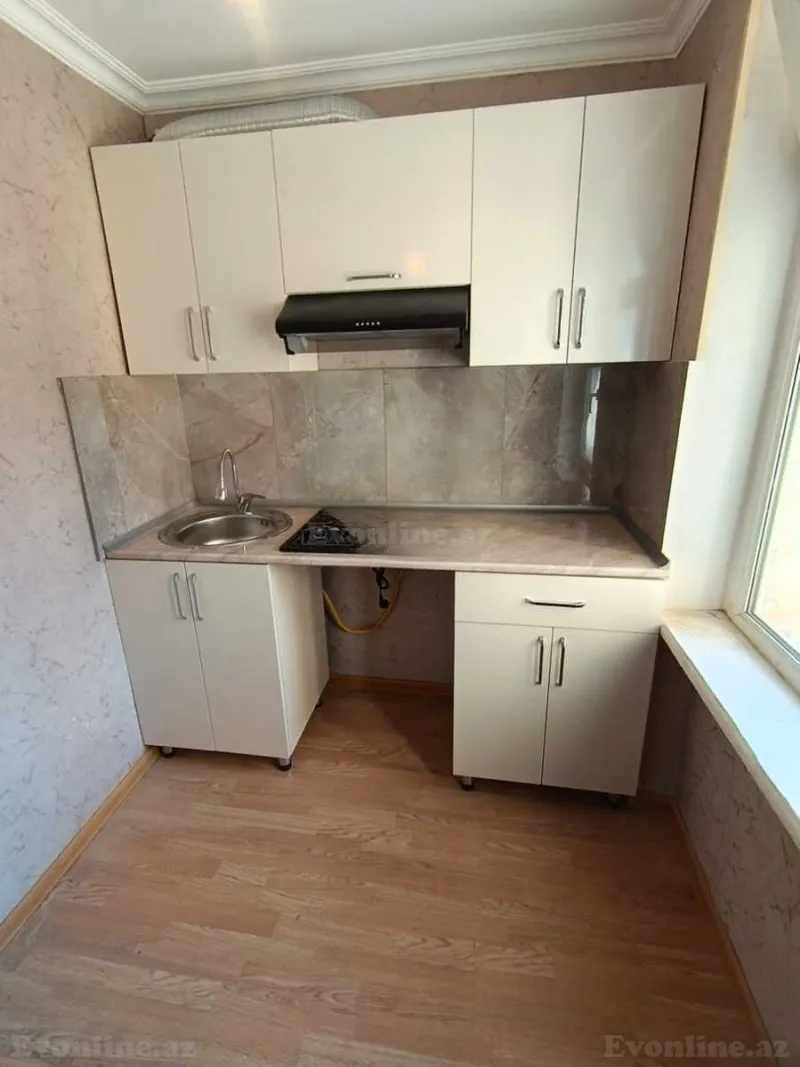 Satılır 1 otaqlı Mənzil Köhnə tikili 30 m² Sumqayıt — Mənzil, Sumqayıt (2)