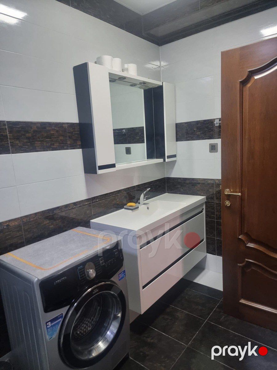 Satılır 4 otaqlı yeni tikili 180 m² — Mənzil, Bakı (9)