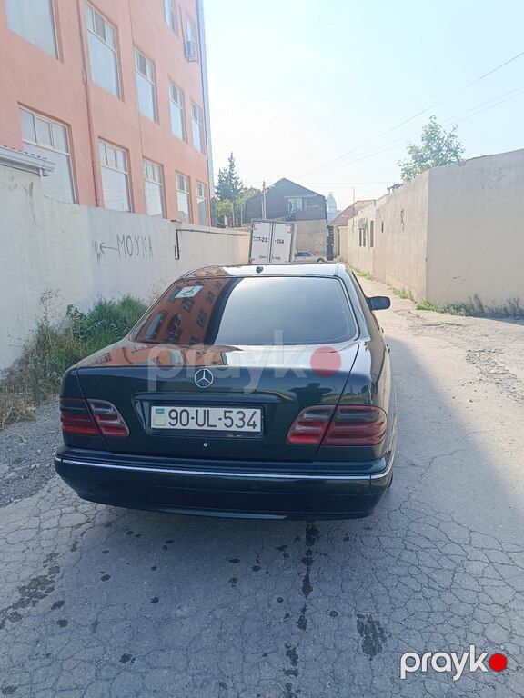 Mercedes E 270, 2.7 L, 2001 il, 335 000 km — Avtomobillər, Bakı (2)
