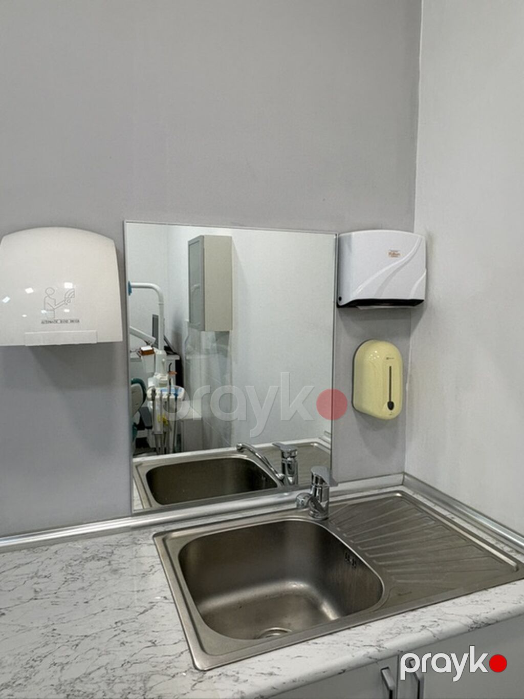 Stomatoloji/prosedur otağı üçün modul mebel dəsti - İş masası: ağ — Salon mebeli, Bakı (3)