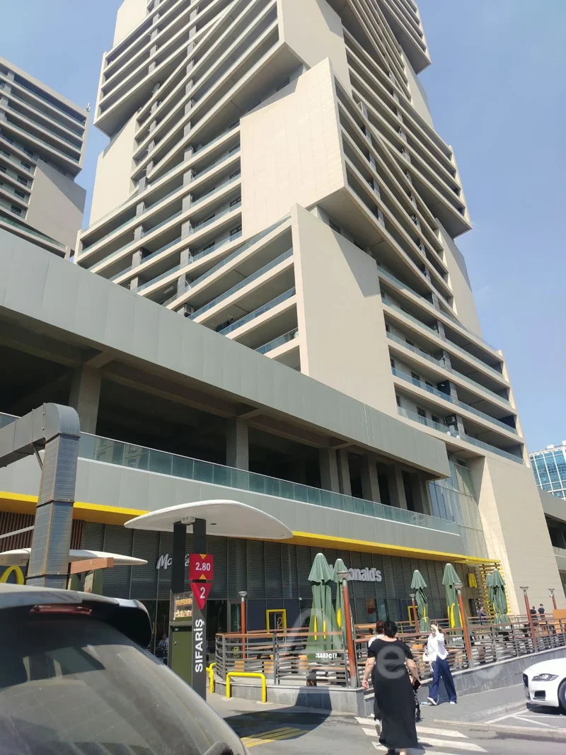 3 otaqlı mənzil, 173 m², Yasamal Rayonu,Tbiliski Prospekti — Mənzil, Bakı (2)
