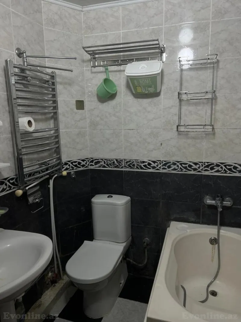Satılır 3 otaqlı Mənzil Köhnə tikili 80 m² Bakı, Yasamal r — Mənzil, Bakı (6)