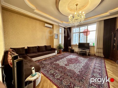 Satılır 3 otaqlı yeni tikili 110 m² — Bakı