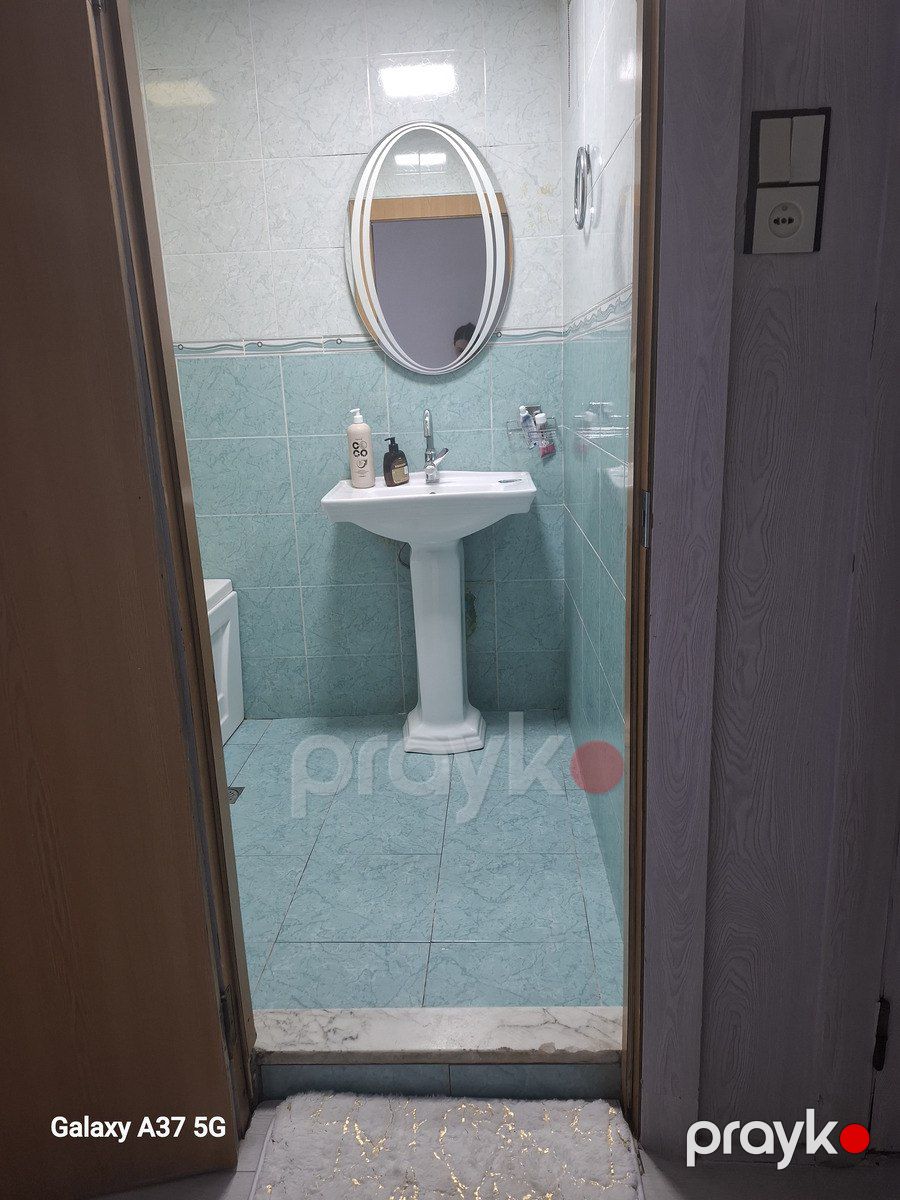 Satılır 5 otaqlı köhnə tikili 110 m² — Mənzil, Bakı (11)