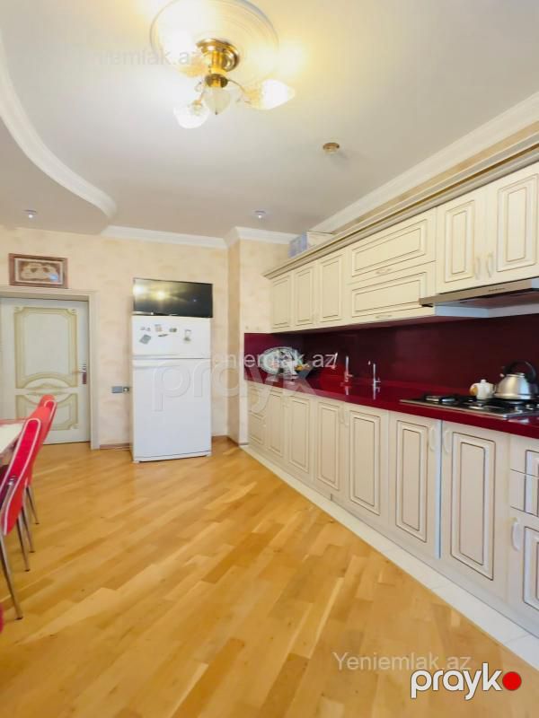 Satılır 4 otaqlı Bina evi menzil (Yeni tikili), 170 m², Nərimanov rayonu — Mənzil, Bakı (7)