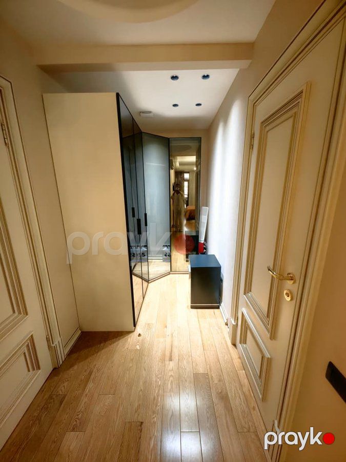 4 otaqlı mənzil, 205 m², Bakı, Üzeyir Hacıbəyli küç — Mənzil (4)