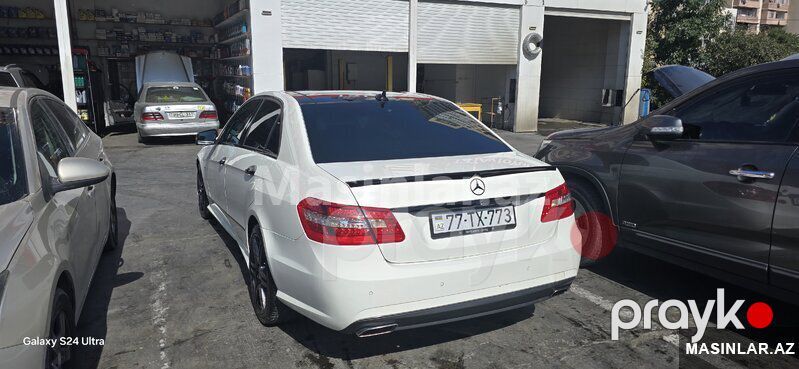 Mercedes E300, 2012 il — Avtomobillər, Bakı (3)