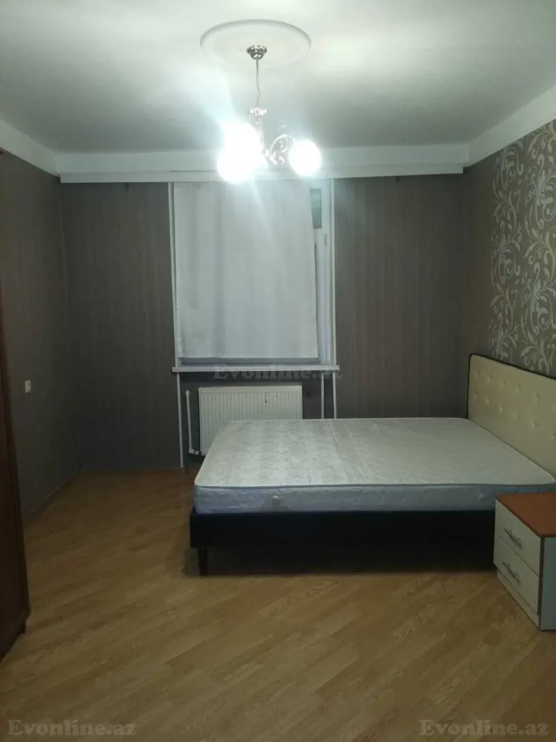 Satılır 2 otaqlı Mənzil Köhnə tikili 65 m² Bakı, Sabunçu r., Bakıxanov — Mənzil, Bakı (5)