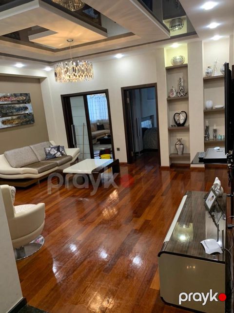 Satılır 4 otaqlı yeni tikili 225 m² — Bakı