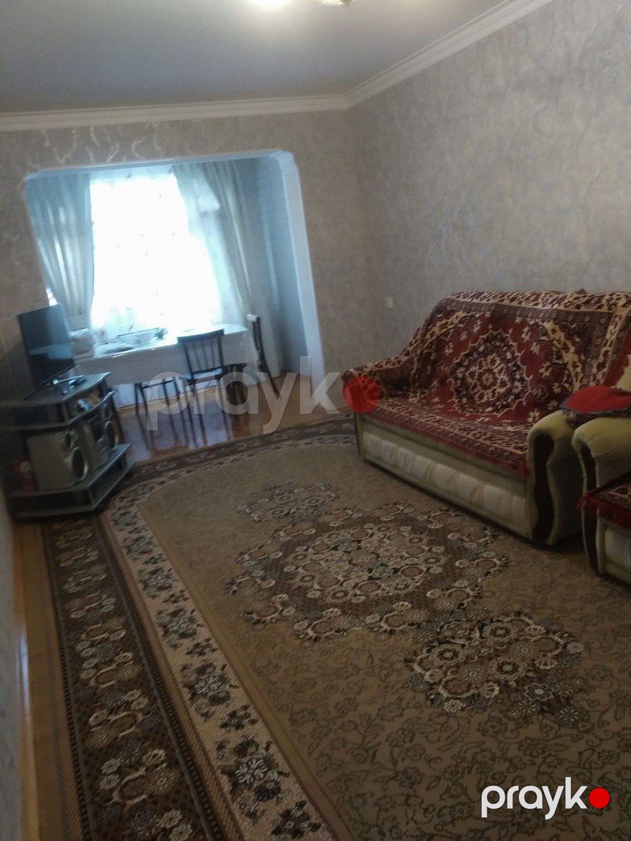 Satılır 4 otaqlı köhnə tikili 100 m² — Mənzil, Bakı (2)