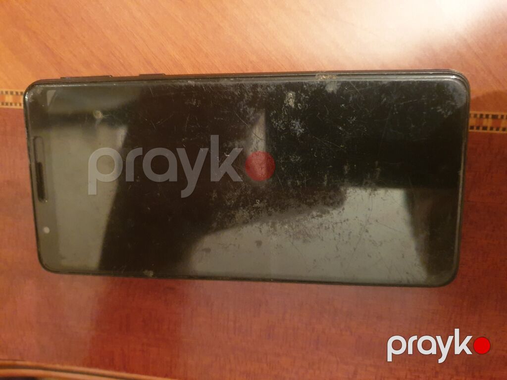 Samsung A01 Core. Telefonun ekranı sınıb dəyişilməlidir özü işləkdir — Digər, Bakı (2)