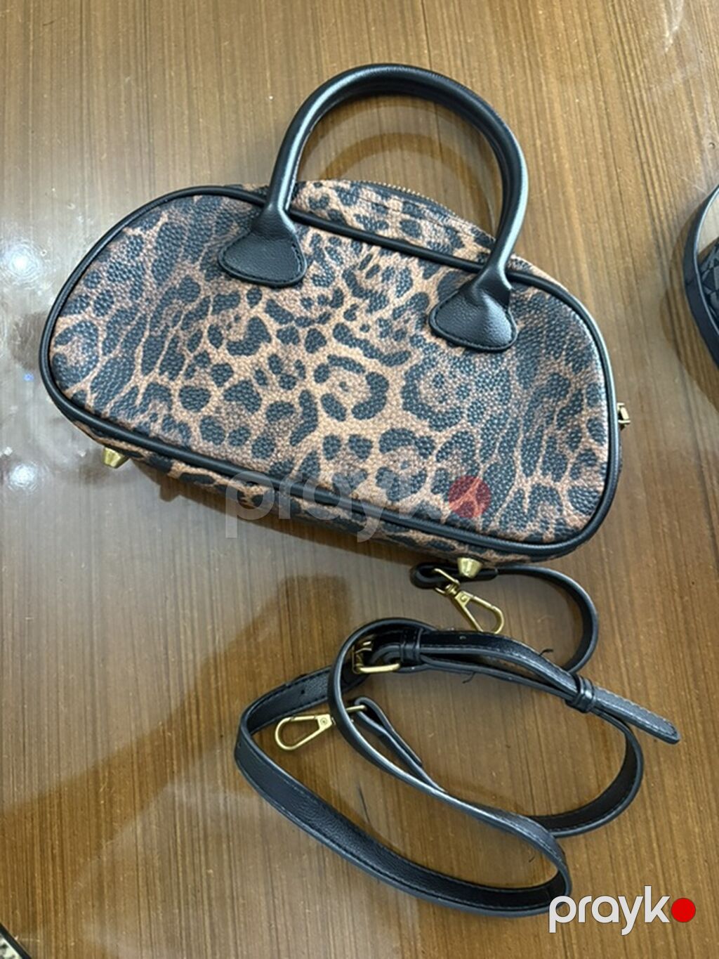 3u biryerdə 60azn 1) Michael Kors çiyin çantası - Rəng: boz/qara MK — Çantalar, çamadanlar, cüzdanlar, Bakı (3)