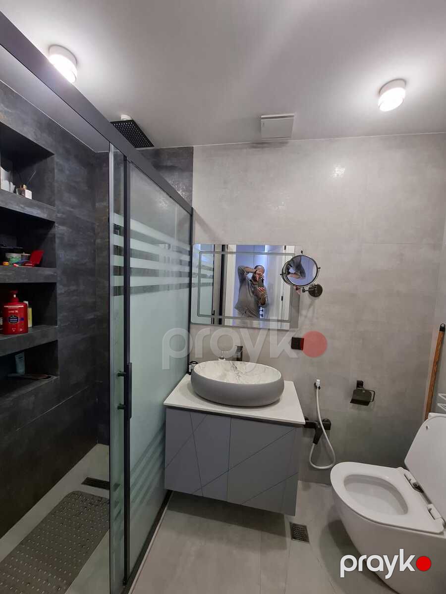 Satılır 4 otaqlı köhnə tikili 102 m² — Mənzil, Bakı (8)