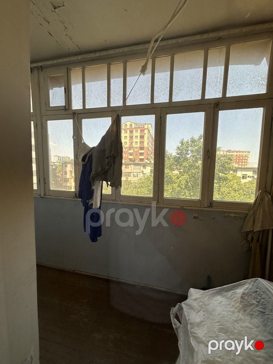 Satılır 4 otaqlı köhnə tikili 115 m² — Mənzil, Bakı (11)
