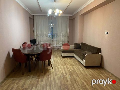 İcarəyə verilir 4 otaqlı yeni tikili 120 m² — Bakı
