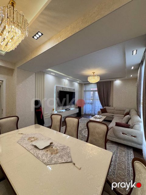 Satılır 4 otaqlı yeni tikili 125 m² — Bakı