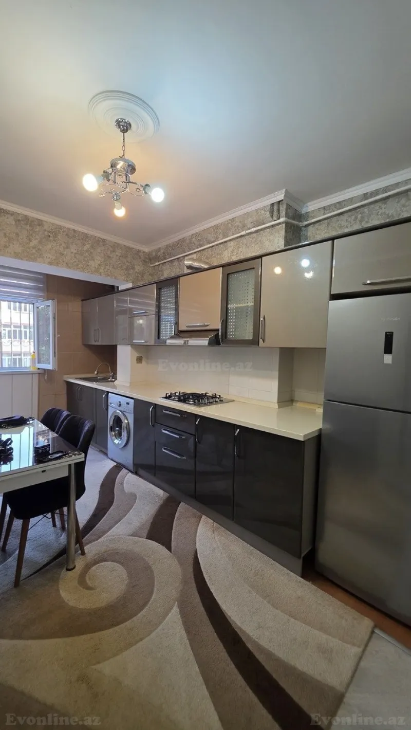 Satılır 2 otaqlı Mənzil Köhnə tikili 60 m² Bakı, Sabunçu r., Bakıxanov — Mənzil, Bakı (8)