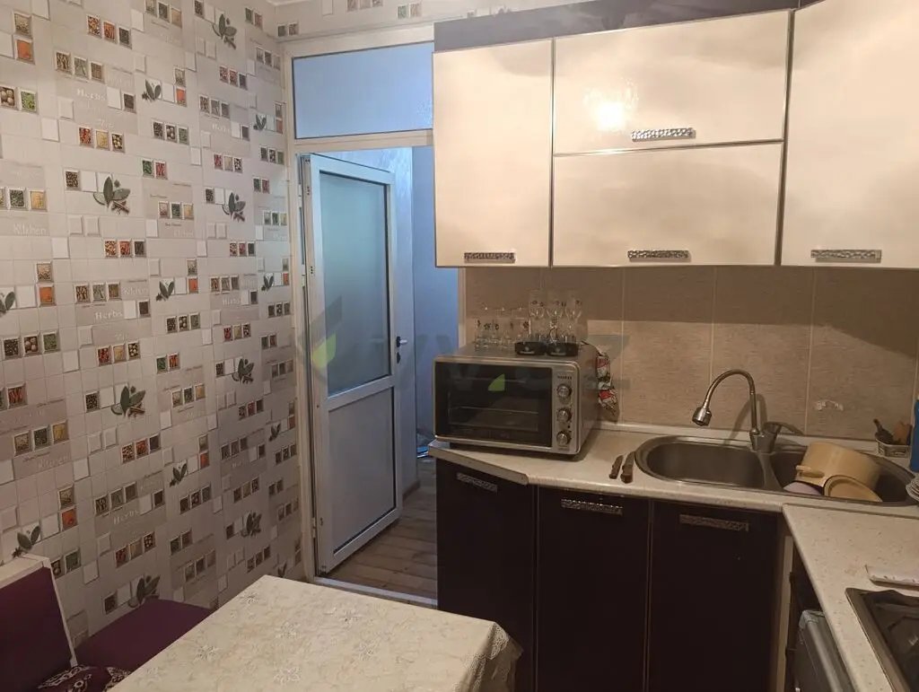 3 otaqlı mənzil Köhnə tikili Satılır, Gəncə — Mənzil, Gəncə (7)
