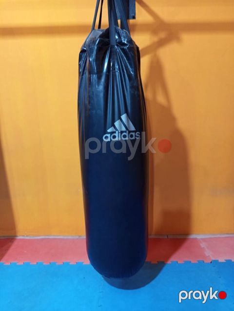 Adidas boks kisəsi - Brend: Adidas - Rəng: qara - Asma üçün 4 möhkəm — Gəncə