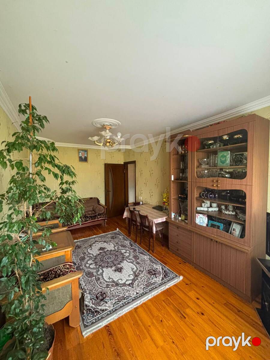 Satılır 4 otaqlı köhnə tikili 126 m² — Mənzil, Bakı (2)