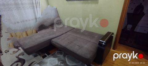 Açılan divan — Bakı