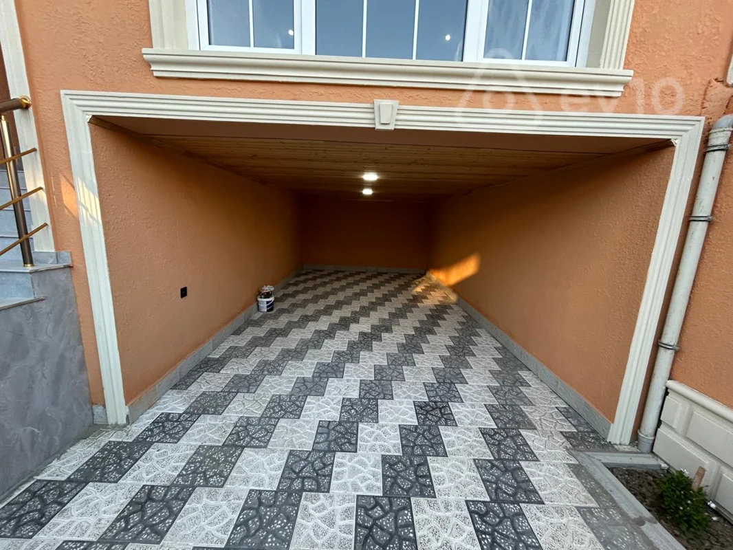 4 otaqlı həyət evi, 130 m², Mərkəzi küç — Ev, villa, Bakı (2)