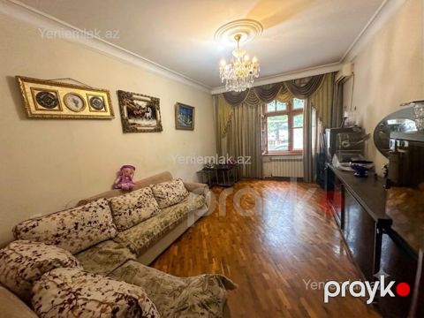 Satılır 2 otaqlı Bina evi menzil (Köhnə tikili), 80 m², 2-ci məhəllə — Sumqayıt