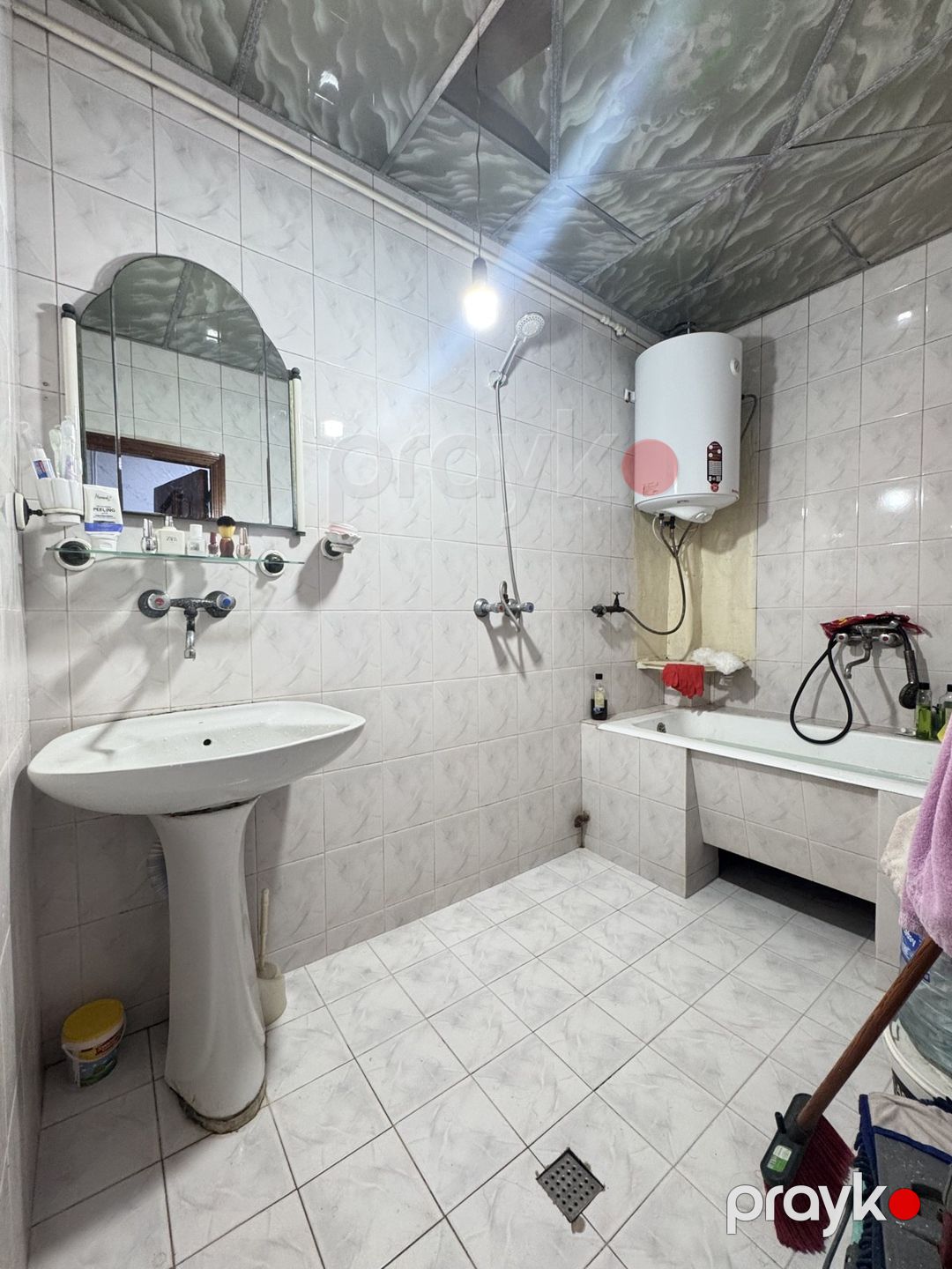 Satılır 2 otaqlı köhnə tikili 55 m² — Mənzil, Bakı (6)