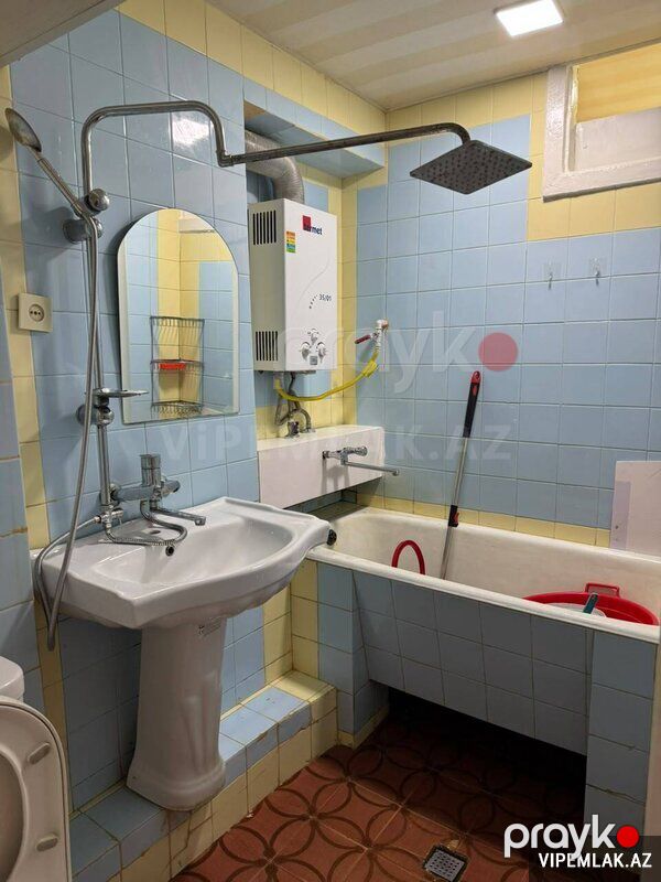 Xətai rayonunda 2 otaqlı Köhnə tikili Kirayə verilir, 65 m² — Mənzil, Bakı (8)