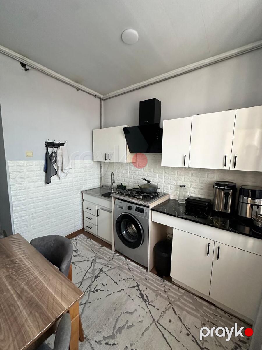 Satılır 4 otaqlı köhnə tikili 85 m² — Mənzil, Bakı (9)