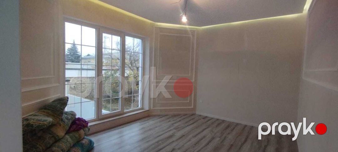 Satılır 4 otaqlı həyət evi/bağ evi 200 m² — Ev, villa, Bakı (11)