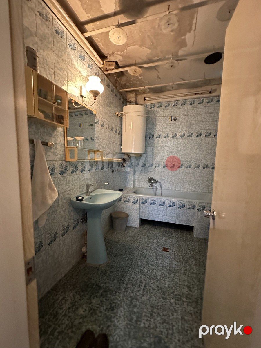 Satılır 4 otaqlı köhnə tikili 115 m² — Mənzil, Bakı (9)