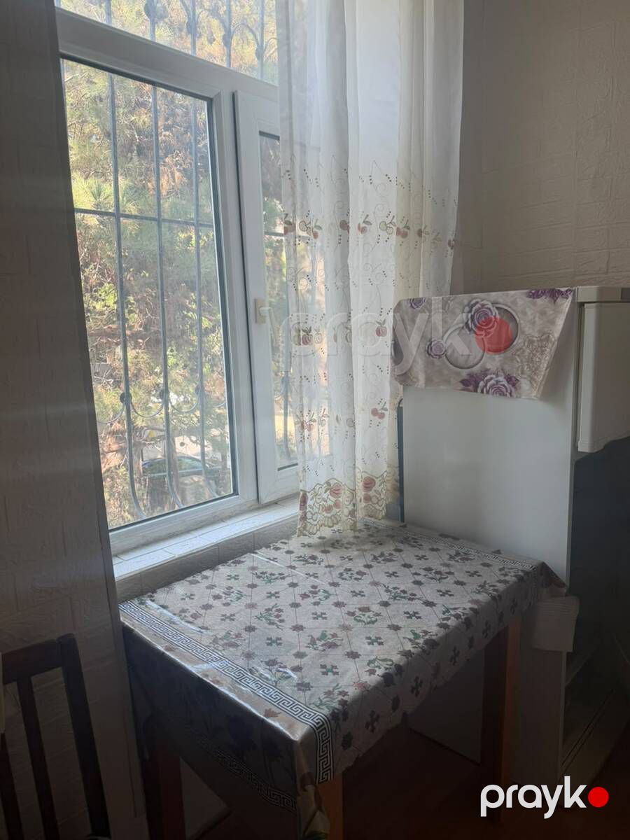 İcarəyə verilir 1 otaqlı köhnə tikili 50 m² — Mənzil, Bakı (5)