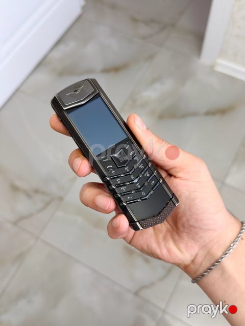 Vertu Signature S Design Pure Black 4GB — Bakı