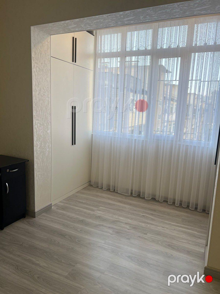 Satılır 2 otaqlı köhnə tikili 50 m² — Mənzil, Bakı (3)
