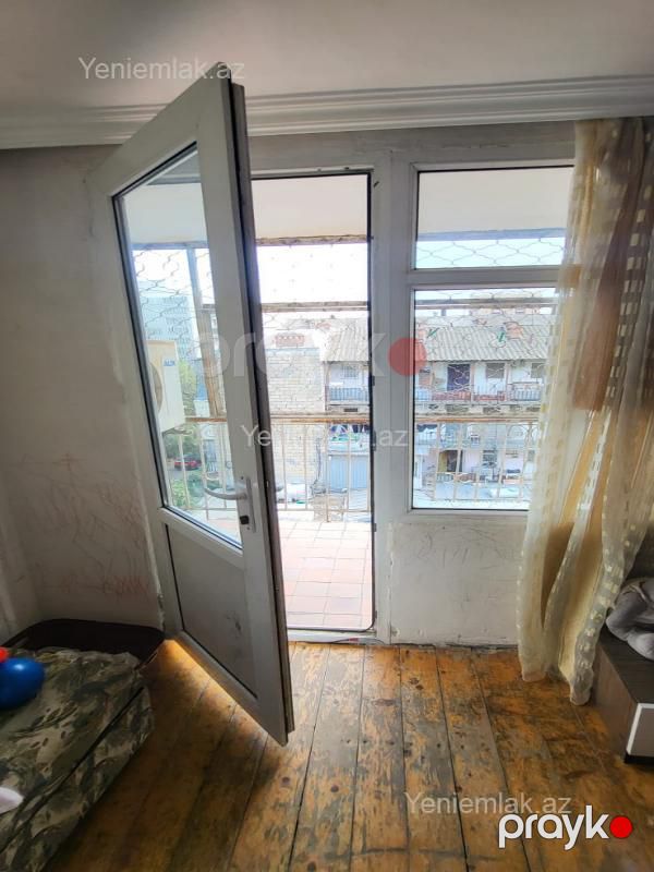 Satılır 3 otaqlı Bina evi menzil (Köhnə tikili), 90 m², Nərimanov rayonu — Mənzil, Bakı (3)