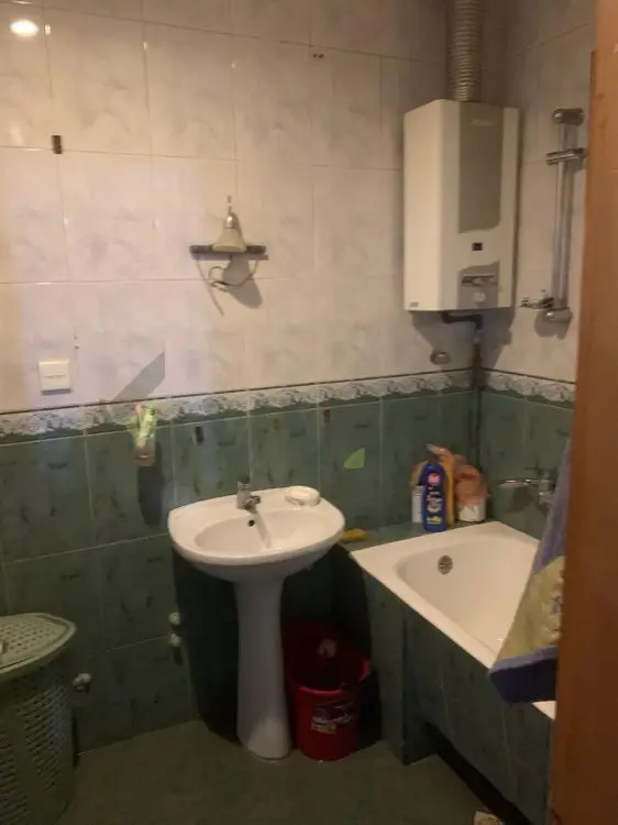 2 otaqlı mənzil Köhnə tikili Kirayə, Böyükşor qəs., Nərimanov, Bakı — Mənzil, Bakı (6)