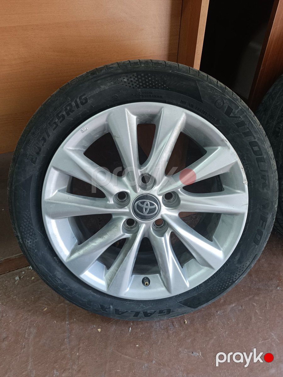 Toyota təkərləri — Ehtiyat hissələri və aksesuarlar, Bakı (4)