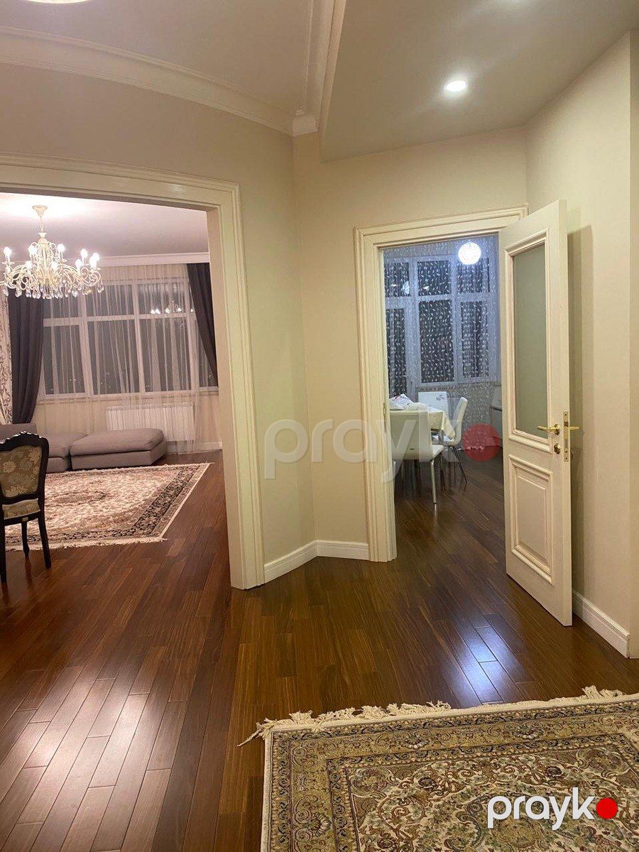 İcarəyə verilir 3 otaqlı yeni tikili 150 m² — Mənzil, Bakı (7)