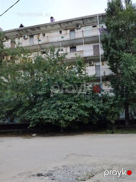 Satılır 2 otaqlı Bina evi menzil (Köhnə tikili), 28 m², 13-cü mikrorayon — Sumqayıt