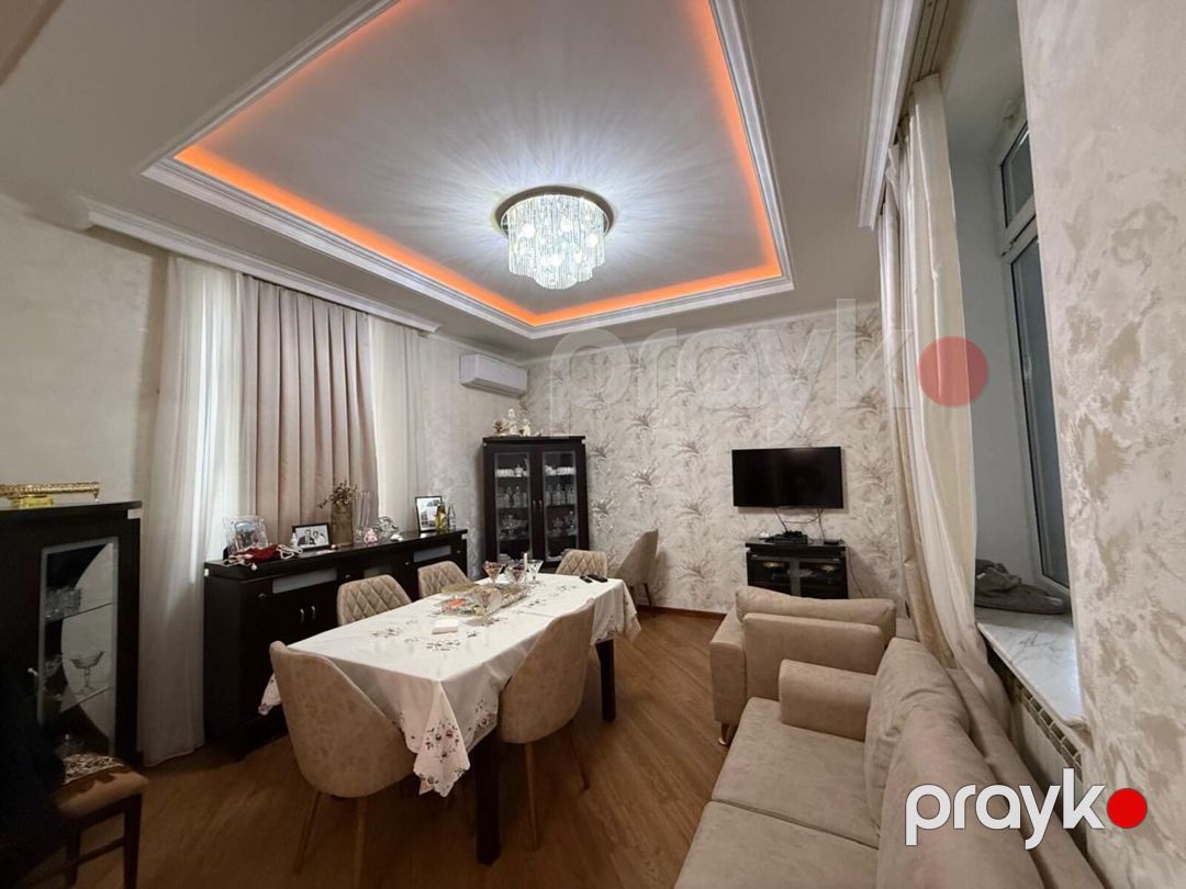 Satılır 3 otaqlı köhnə tikili 127.7 m² — Mənzil, Bakı (2)