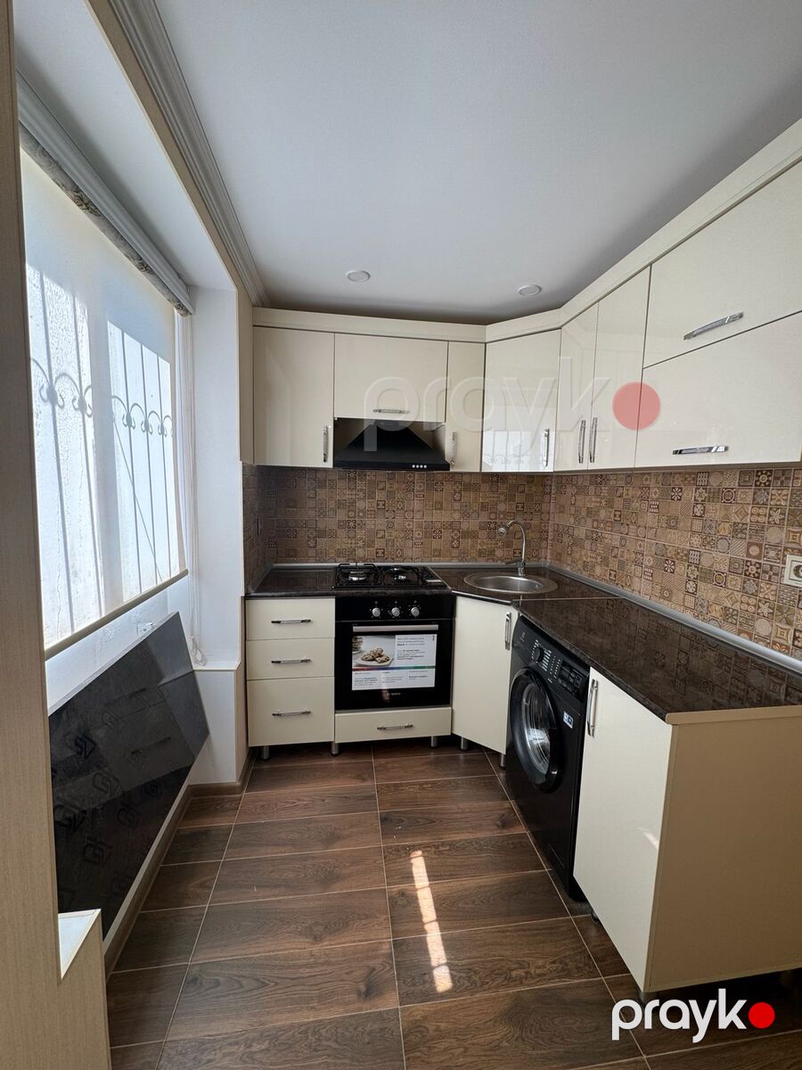 Satılır 3 otaqlı köhnə tikili 60 m² — Mənzil, Bakı (5)