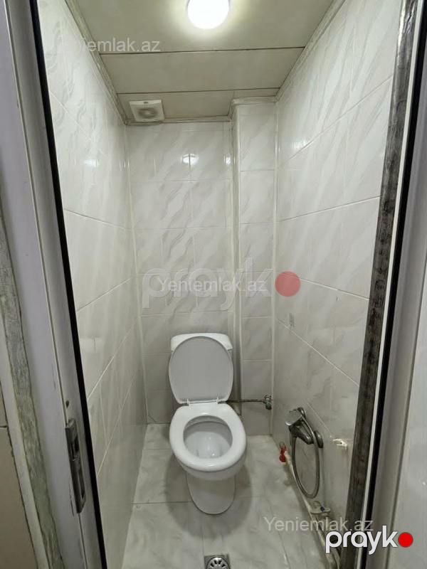 Satılır 2 otaqlı Bina evi menzil (Köhnə tikili), 50 m², 13-cü mikrorayon — Mənzil, Sumqayıt (9)