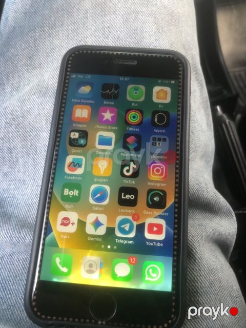 Apple iPhone 8 Silver 64GB — Quba