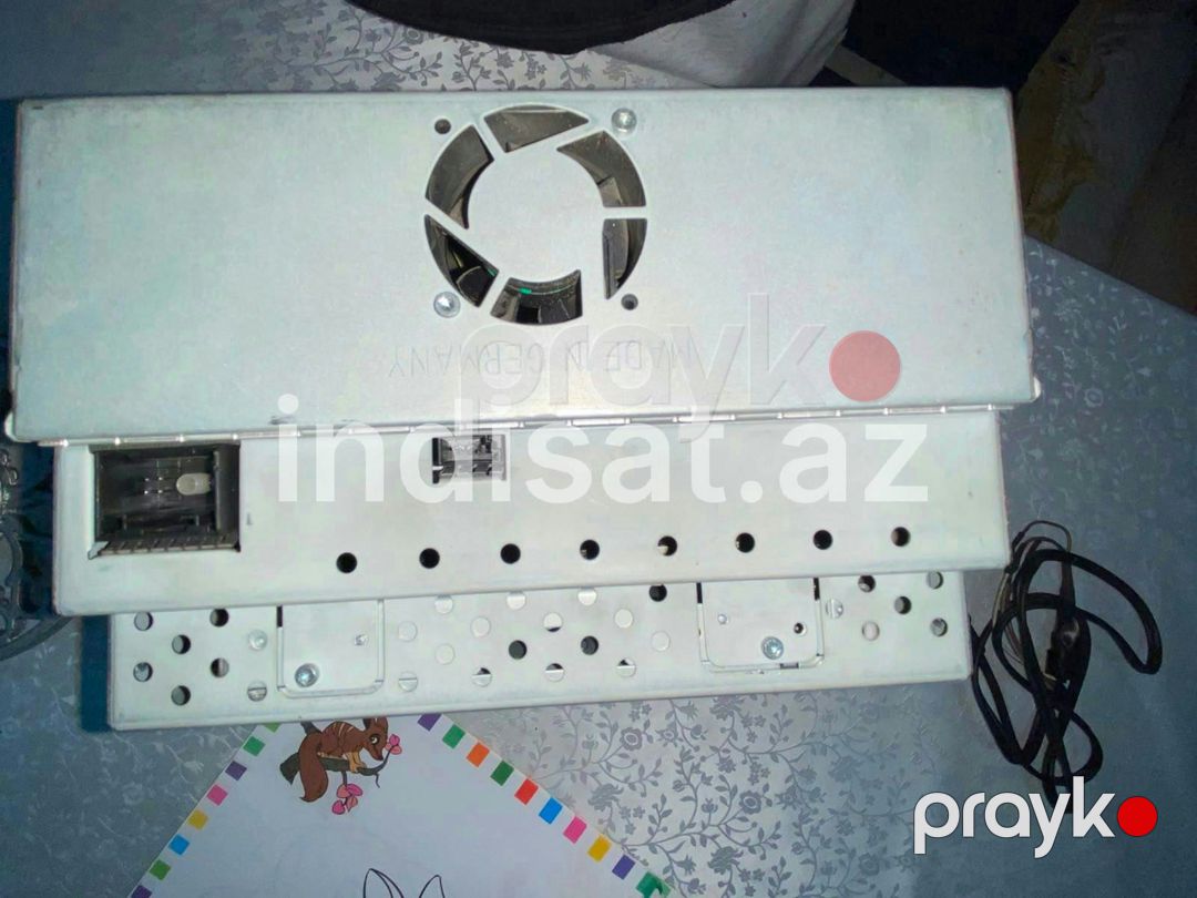 W211 Mercedes-benz Comand naviqasiya/radio başlığı — Avto (3)