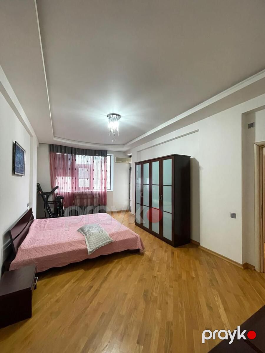 İcarəyə verilir 4 otaqlı yeni tikili 200 m² — Mənzil, Bakı (12)