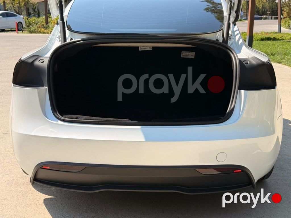 Tesla Model 3, 60 kWh, 2024 il, 82 000 km — Avtomobillər, Bakı (11)